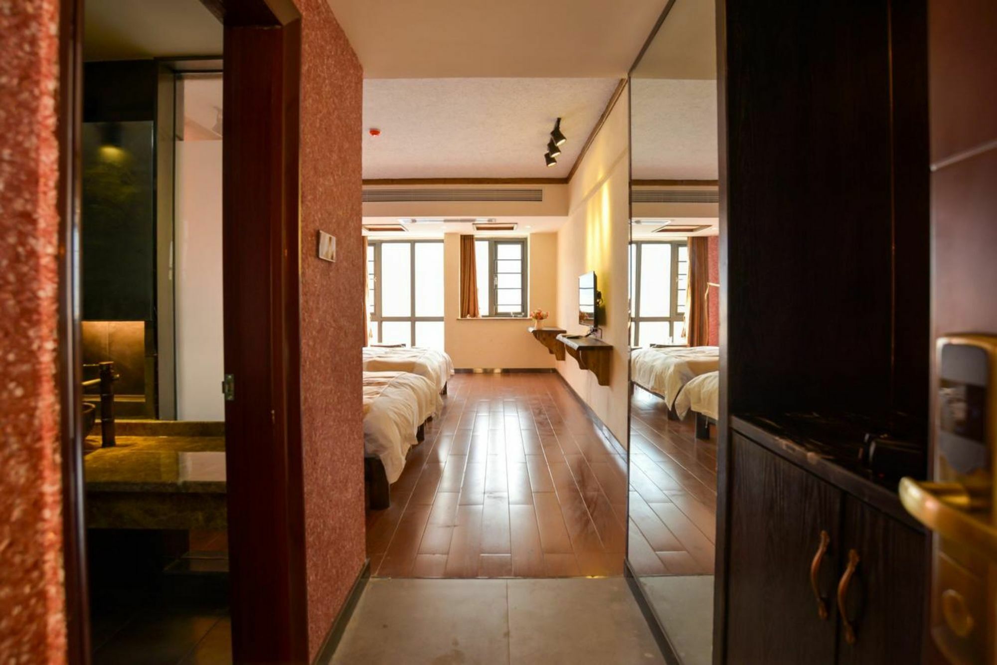Tianmen Yeyu Hotel زانغجياجي المظهر الخارجي الصورة